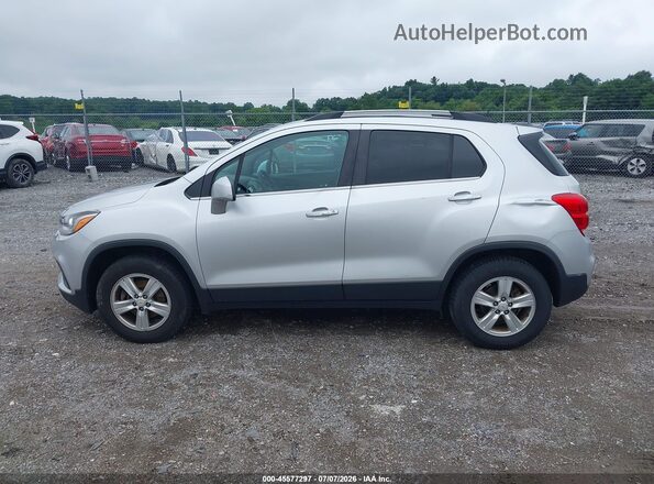 KL7CJPSB7JB711991 2018 CHEVROLET TRAX Silver Սալոնի 360 աստիճան տեսք