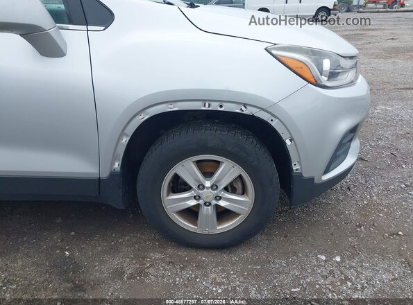 KL7CJPSB7JB711991 2018 CHEVROLET TRAX Silver 