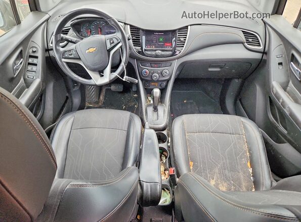 KL7CJPSB7LB034900 2020 CHEVROLET TRAX Black Вид панелі приладів