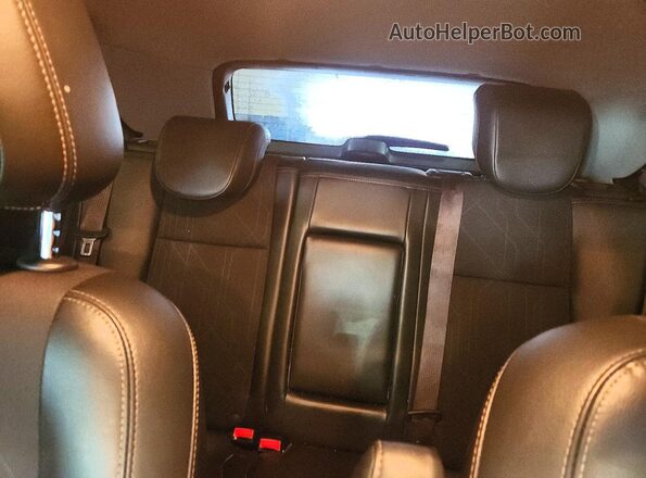KL7CJPSB8HB156995 2017 CHEVROLET TRAX Gray Vista de los asientos traseros