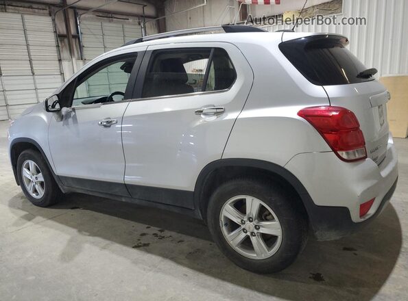 KL7CJPSB9KB753015 2019 CHEVROLET TRAX Silver 