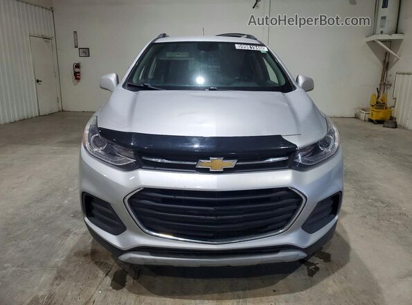 KL7CJPSB9KB753015 2019 CHEVROLET TRAX Silver Вид спереду