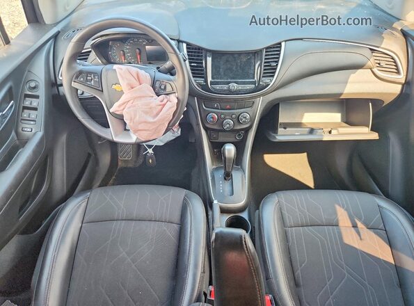 KL7CJPSB9LB343235 2020 CHEVROLET TRAX Brown Առջևի վահանակի տեսք