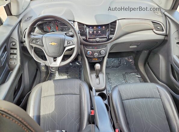 KL7CJPSB9MB349506 2021 CHEVROLET TRAX Коричневый Вид панели приборов