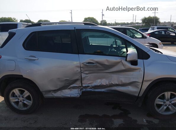 KL7CJPSM0MB365336 2021 CHEVROLET TRAX Silver Vista frontal