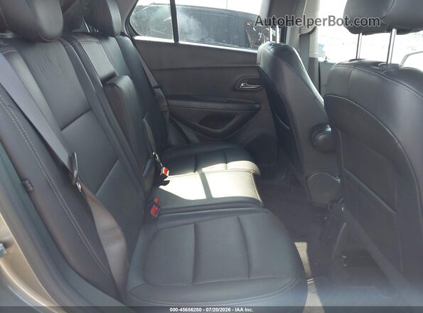 KL7CJPSM2NB502861 2022 CHEVROLET TRAX Бежевый Вид наклейки с VIN-кодом