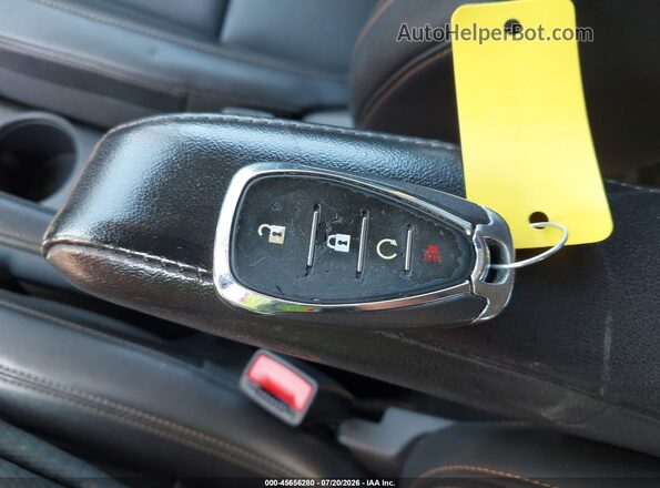 KL7CJPSM2NB502861 2022 CHEVROLET TRAX Бежевый Вид панели приборов