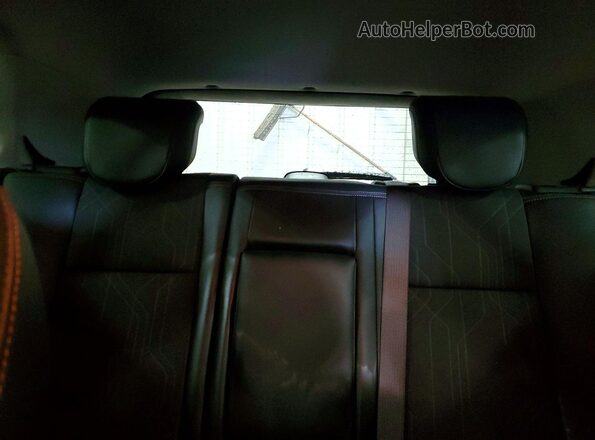 KL7CJPSM3NB535061 2022 CHEVROLET TRAX Silver Вид задніх сидінь