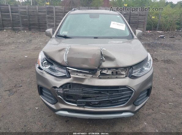 KL7CJPSM5NB567588 2022 CHEVROLET TRAX Коричневый Вид щитка приборов