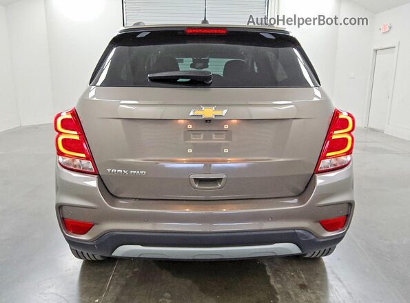 KL7CJPSM6NB528024 2022 CHEVROLET TRAX Brown Вид ззаду