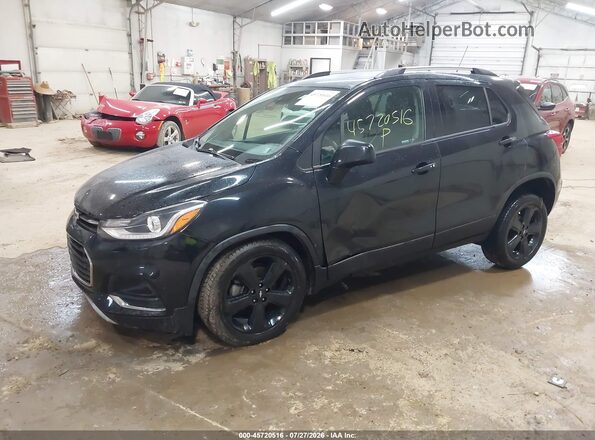 KL7CJRSB1JB645854 2018 CHEVROLET TRAX Черный Передняя левая четверть