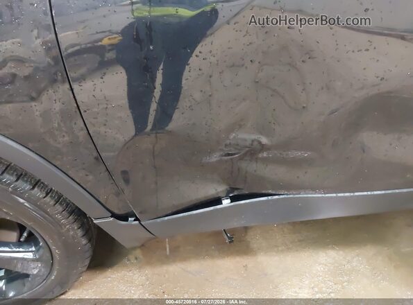 KL7CJRSB1JB645854 2018 CHEVROLET TRAX Черный Вид спереди
