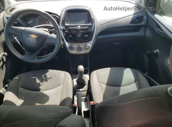 KL8CA6SA3HC726456 2017 CHEVROLET SPARK Красный Вид панели приборов