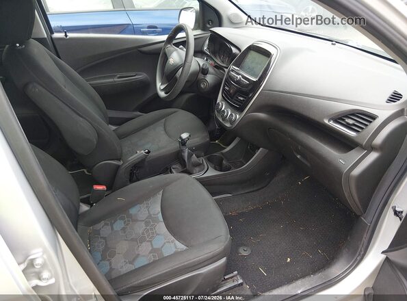 KL8CA6SA4JC472035 2018 CHEVROLET SPARK Silver Սալոնի դիմացի տեսք