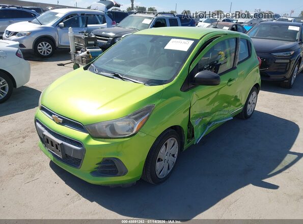 KL8CB6SA0GC605489 2016 CHEVROLET SPARK Green Передня ліва чверть