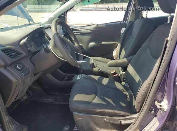 KL8CB6SA0HC764692 2017 CHEVROLET SPARK Фиолетовый Вид салона спереди