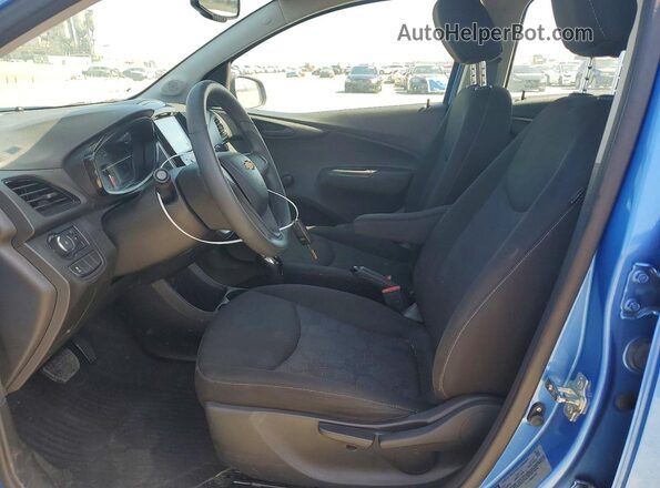 KL8CB6SA0JC421418 2018 CHEVROLET SPARK Blue Front interior view