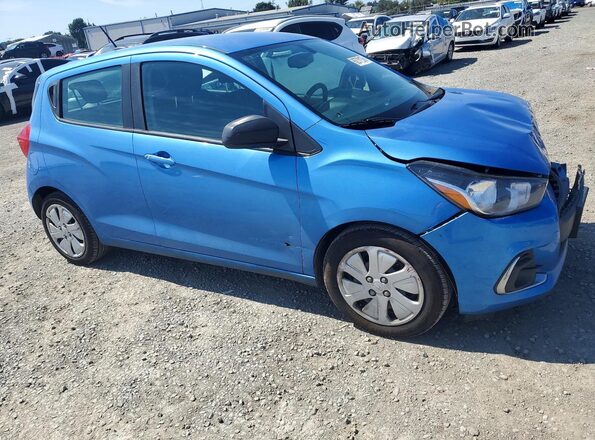 KL8CB6SA0JC421418 2018 CHEVROLET SPARK Blue Front right