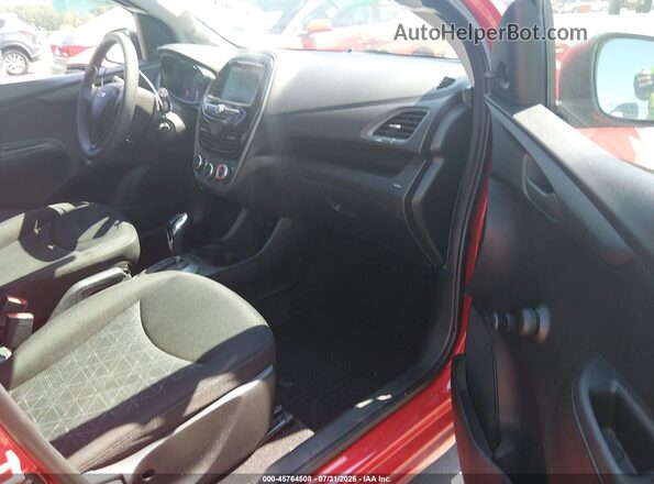 KL8CB6SA0LC413788 2020 CHEVROLET SPARK Red Widok wnętrza z przodu