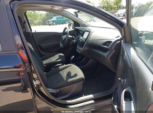 KL8CB6SA1HC840100 2017 CHEVROLET SPARK Black Սալոնի դիմացի տեսք