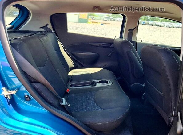 KL8CB6SA1MC703667 2021 CHEVROLET SPARK Blue Vista de los asientos traseros