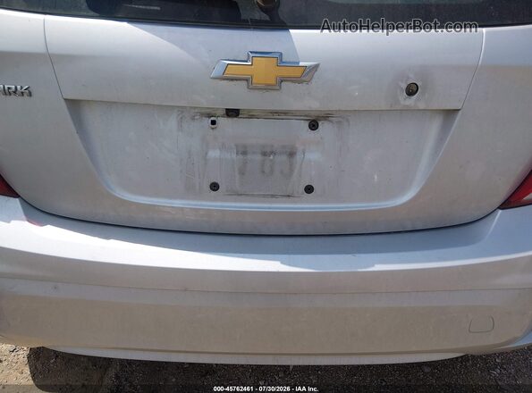 KL8CB6SA2LC416773 2020 CHEVROLET SPARK Silver Vista del cuadro de instrumentos