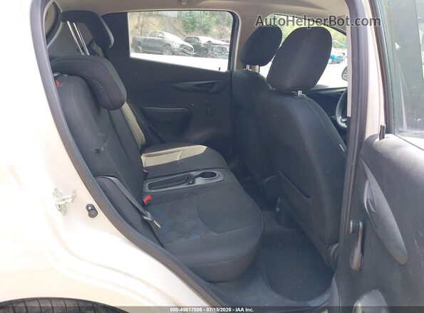 KL8CB6SA3HC741651 2017 CHEVROLET SPARK White Вид наклейки з VIN-кодом