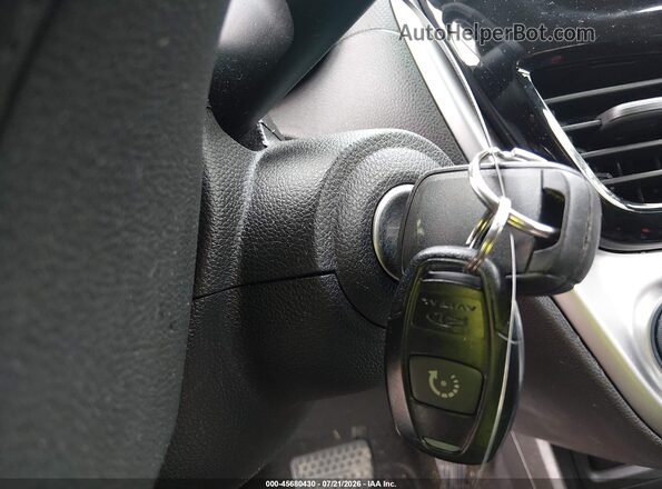 KL8CB6SA3HC796634 2017 CHEVROLET SPARK Серый Вид панели приборов