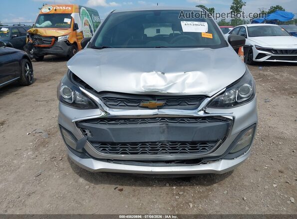 KL8CB6SA3MC715528 2021 CHEVROLET SPARK Silver Widok z przodu