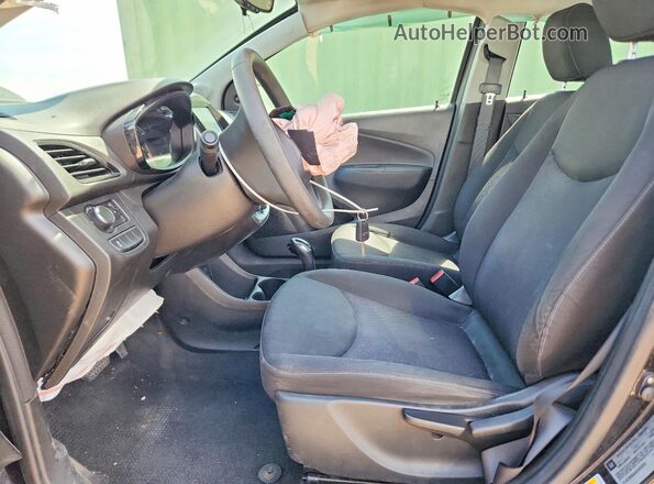 KL8CB6SA4GC603230 2016 CHEVROLET SPARK Black Вид салону спереду