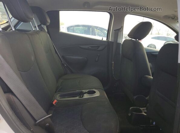 KL8CB6SA4KC742430 2019 CHEVROLET SPARK Бежевый Вид задних сидений