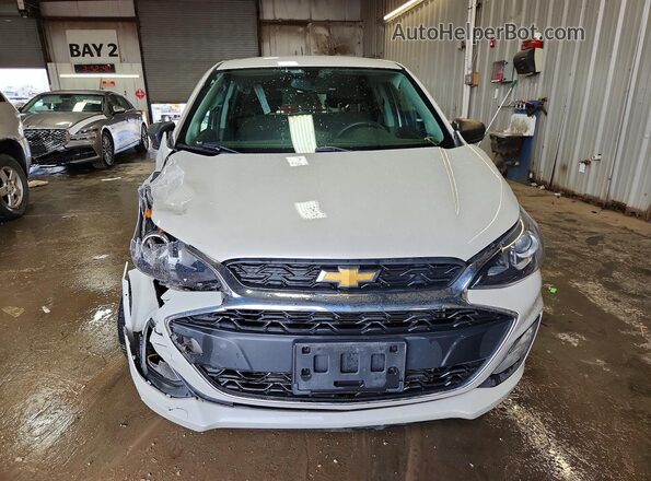 KL8CB6SA4KC809320 2019 CHEVROLET SPARK Cream Vista frontal