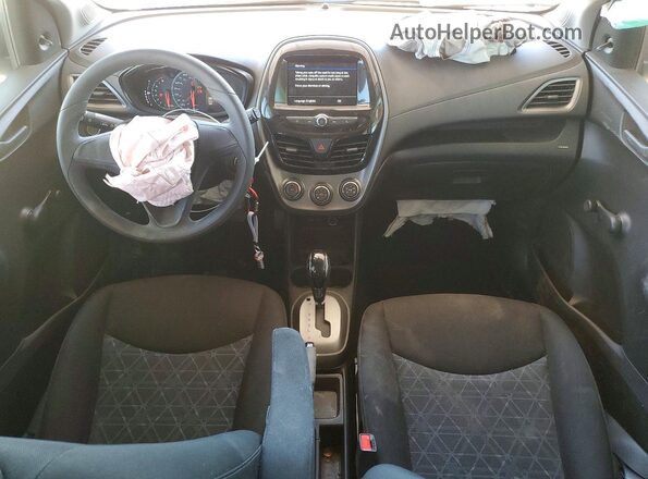 KL8CB6SA4KC810662 2019 CHEVROLET SPARK White Առջևի վահանակի տեսք