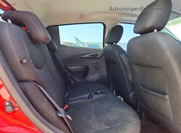 KL8CB6SA5GC623244 2016 CHEVROLET SPARK Red უკანა სალონის ხედი