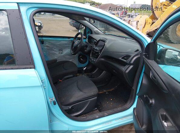 KL8CB6SA5MC227486 2021 CHEVROLET SPARK Teal Widok wnętrza z przodu