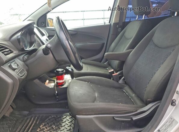 KL8CB6SA6LC454541 2020 CHEVROLET SPARK Серебряный Вид салона спереди