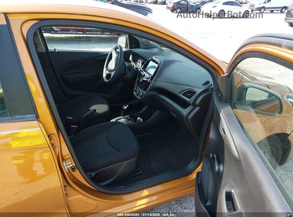 KL8CB6SA7KC738422 2019 CHEVROLET SPARK Orange Вид салону спереду