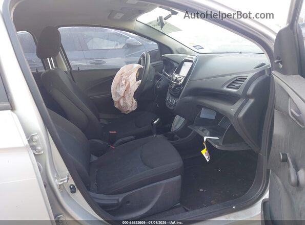 KL8CB6SA7MC227912 2021 CHEVROLET SPARK Серебряный Вид салона спереди