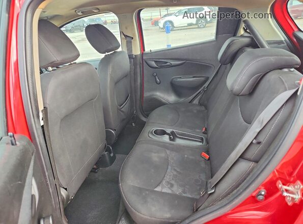 KL8CB6SA8GC634559 2016 CHEVROLET SPARK Red Vista de los asientos traseros