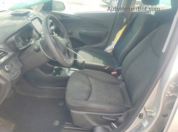 KL8CB6SA9MC222985 2021 CHEVROLET SPARK Silver Вид салону спереду