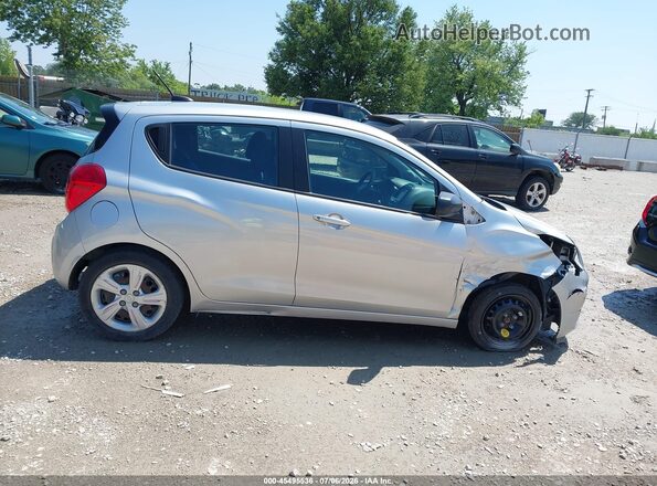 KL8CB6SA9NC032198 2022 CHEVROLET SPARK Silver Vista interior trasera