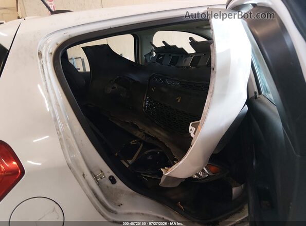 KL8CB6SAXHC747429 2017 CHEVROLET SPARK White VIN კოდის სტიკერის ხედი