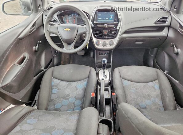 KL8CB6SAXJC472084 2018 CHEVROLET SPARK White Вид панелі приладів