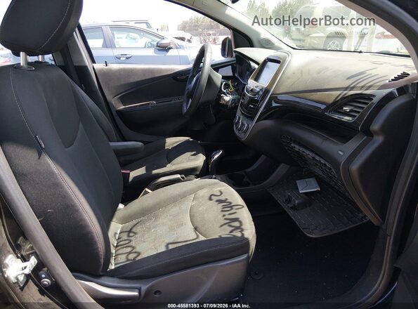 KL8CD6SA0HC774682 2017 CHEVROLET SPARK Черный Вид салона спереди