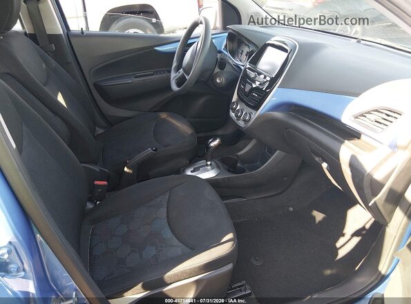 KL8CD6SA0HC816123 2017 CHEVROLET SPARK Blue Widok wnętrza z przodu