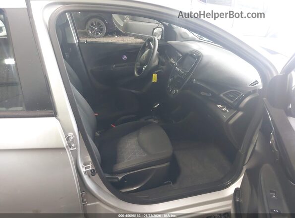 KL8CD6SA0LC449880 2020 CHEVROLET SPARK Серый Вид салона спереди