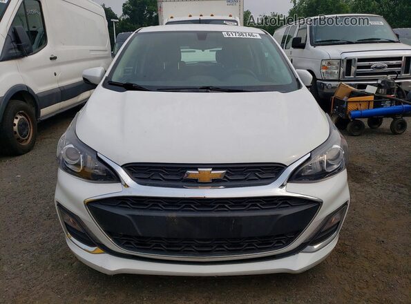 KL8CD6SA0MC225624 2021 CHEVROLET SPARK White Front view