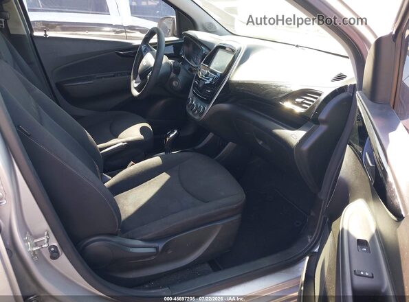 KL8CD6SA1HC708786 2017 CHEVROLET SPARK Silver Front interior view