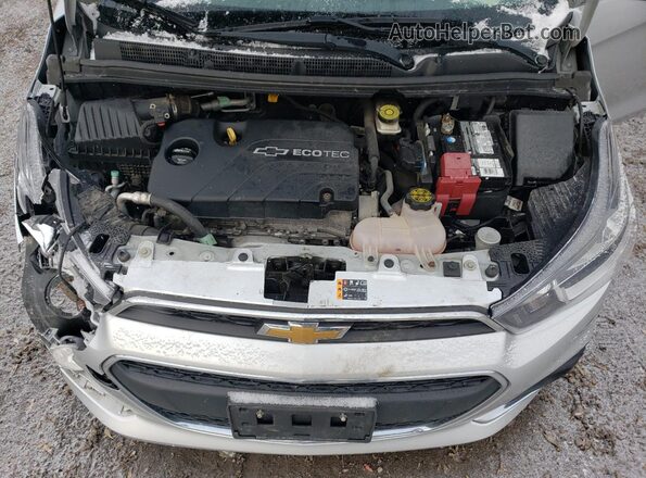 KL8CD6SA1JC465180 2018 CHEVROLET SPARK Silver Vista interior trasera
