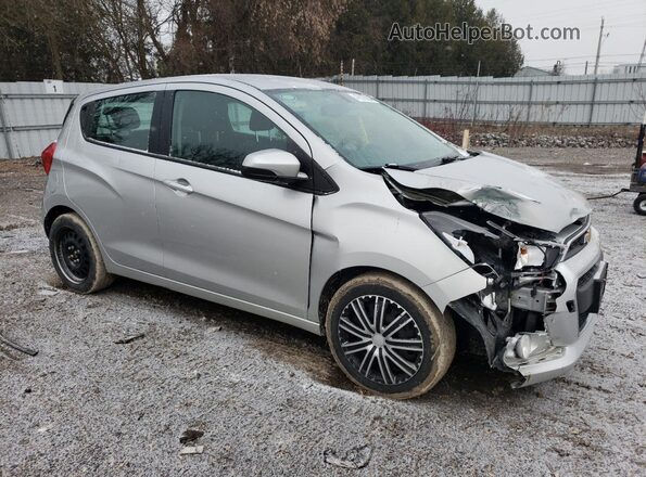 KL8CD6SA1JC465180 2018 CHEVROLET SPARK Silver Delantero derecho